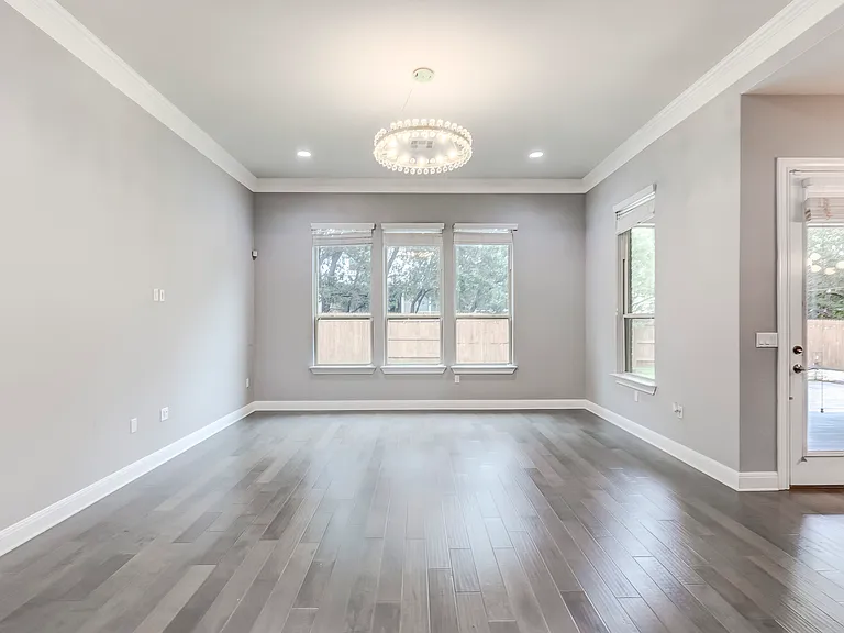 10115 Ida Grove Ln — Photo 6