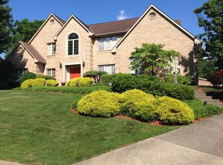 324 Shalimar Ct, Monroeville, PA 15146