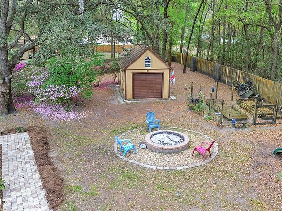3rd image of 97265 CASTLE RIDGE Drive