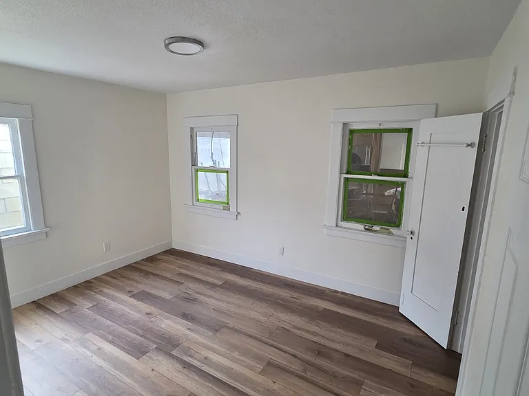 1345 S Flower St — Photo 4