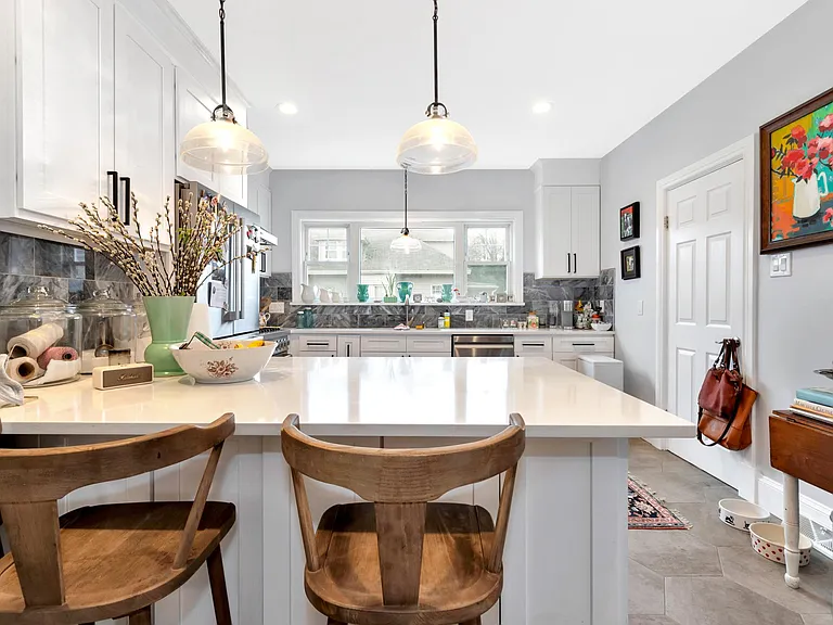 315 Billings Rd — Photo 10