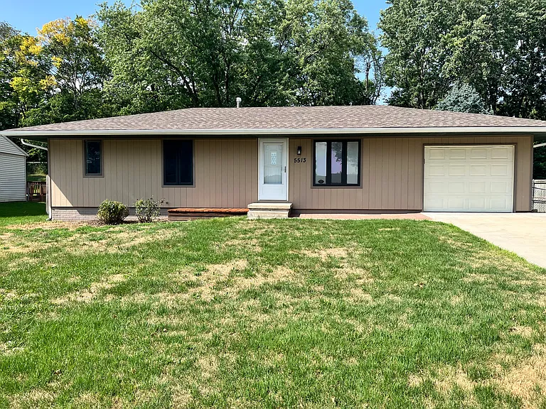 5513 Candleberry Dr — Photo 2