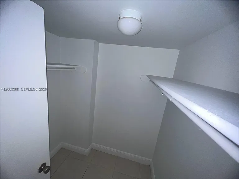 496 NW 165th Street Rd #D414 — Photo 11