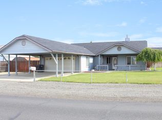 128 Nunn Rd, Prosser, WA 99350