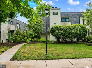 25 S Church Rd 52, Maple Shade, NJ 08052