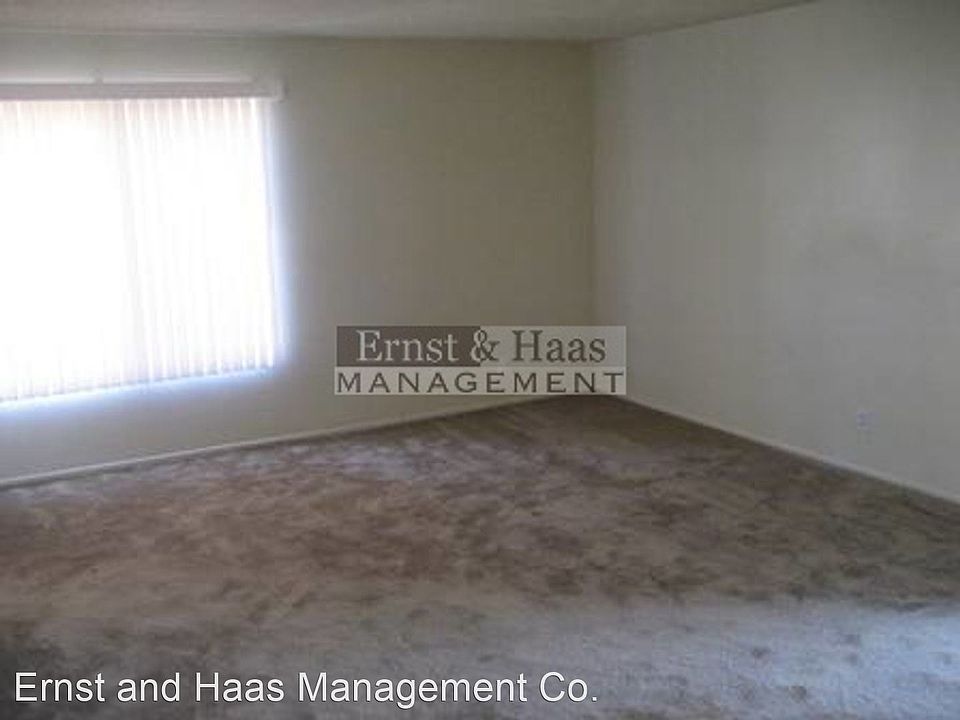 2nd image of 10357 Holmes Ave