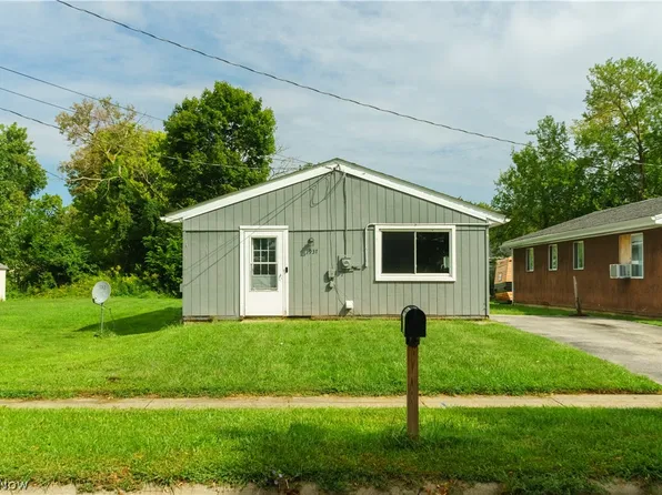 1937 4th St, Sandusky, OH 44870