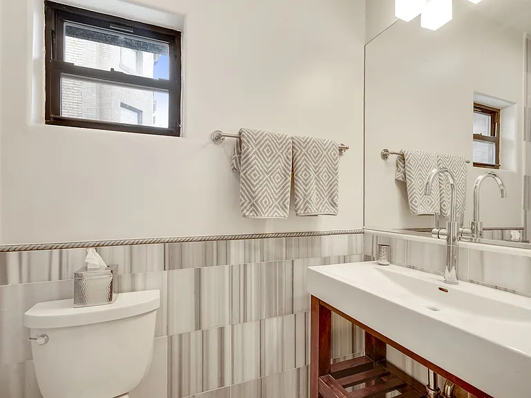 1354 Euclid St NW #402A — Photo 8