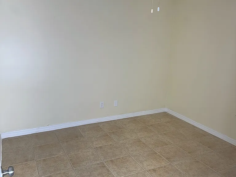 14023 Veronica Ct #14025 — Photo 13