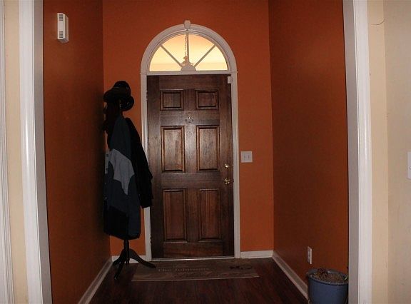 4th image of 812 Crooked Creek Cv