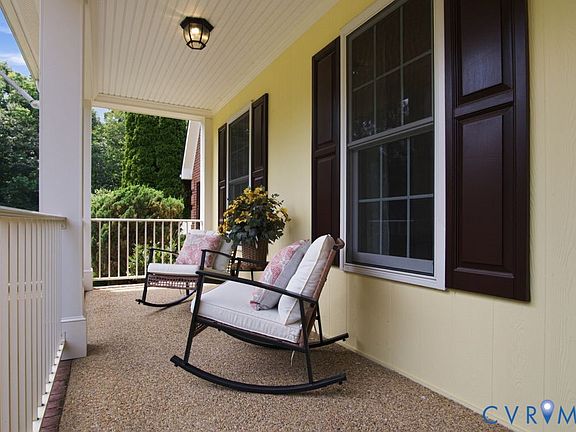 4th image of 3079 Saint Marys Way