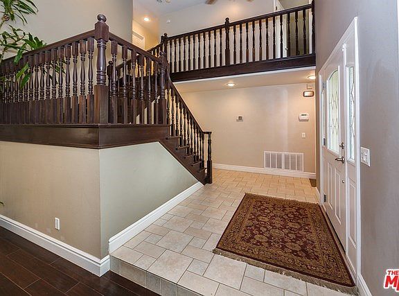 4th image of 7716 Marlborough Ct