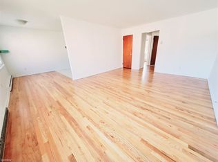 33 Pine Hill Ave #8172363, Stamford, CT 06906