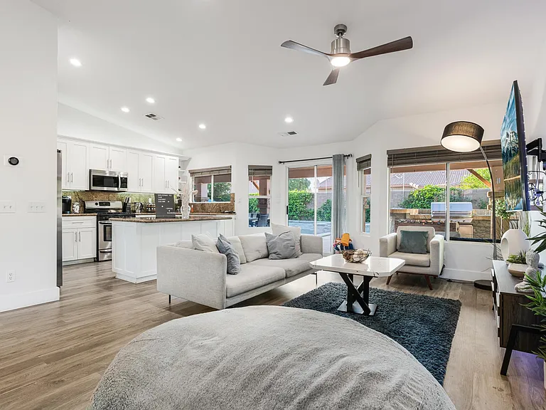 83290 Antigua Dr — Photo 8