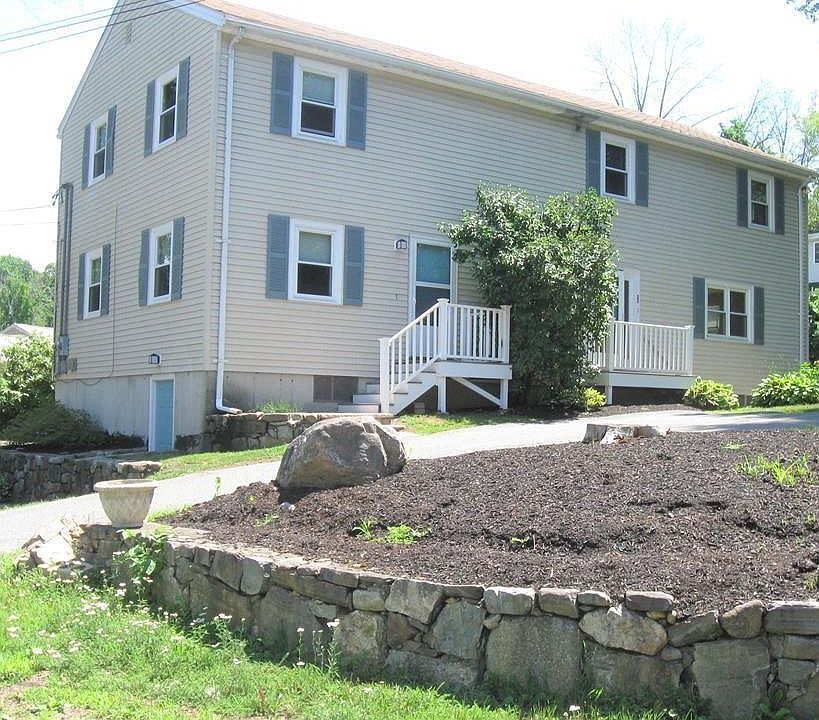 1st image of 25 Enfield St #1