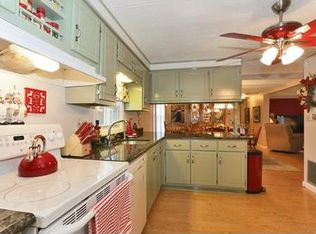 42 Dickens Rd, North Brunswick, NJ 08902