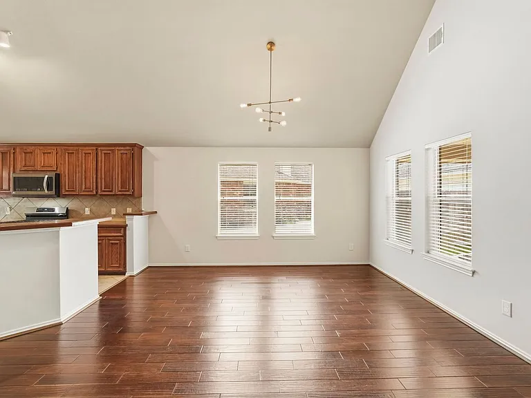 11914 Manasses Springs Ln — Photo 10