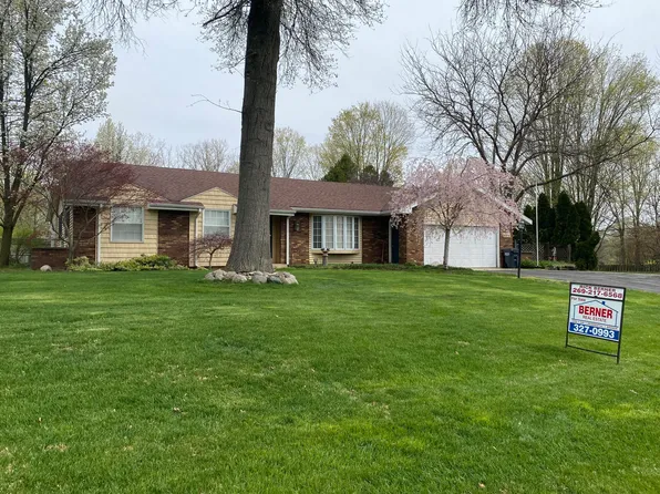 6030 Twilingate Ln, Kalamazoo, MI 49009