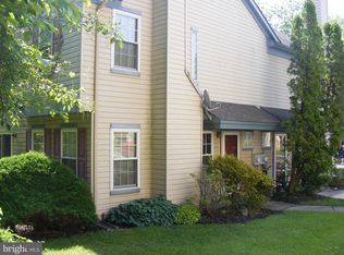 227 Stonebridge Blvd, New Castle, DE 19720