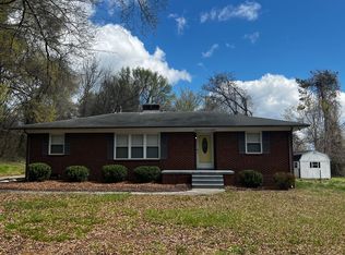 1726 Kirkpatrick Rd, Burlington, NC 27215