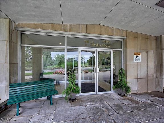 3rd image of 22655 Chagrin Blvd APT 115