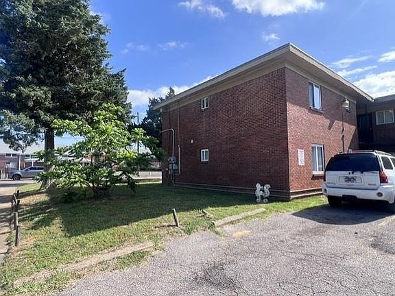 5th image of 3917 Dunn Ave