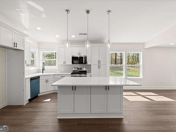 5th image of 2903 Wood Hollow Ln