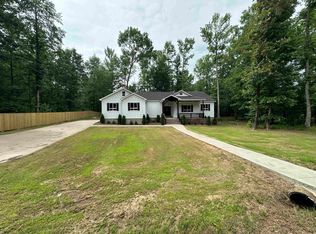 8716 E Fairview Rd, Hensley, AR 72065