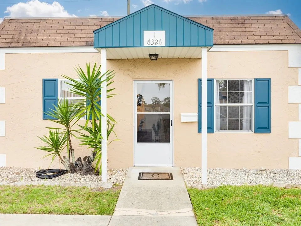 6326 Providence Cir #1