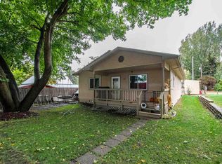 305 N F St, Albion, WA 99102