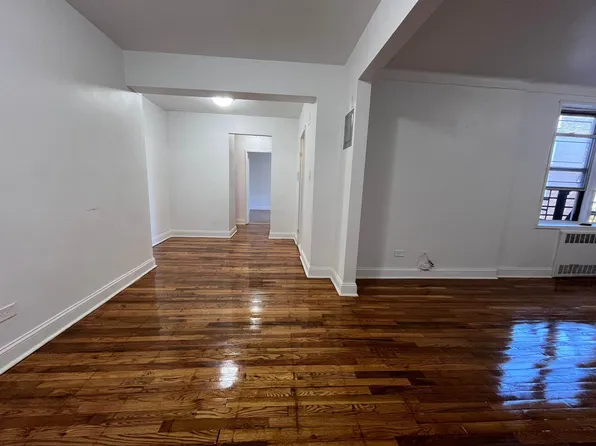 225-16 69th Avenue image 5 of 10