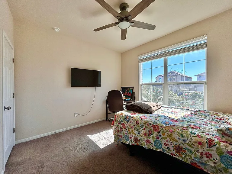 445 Arrowhead Vine St — Photo 22