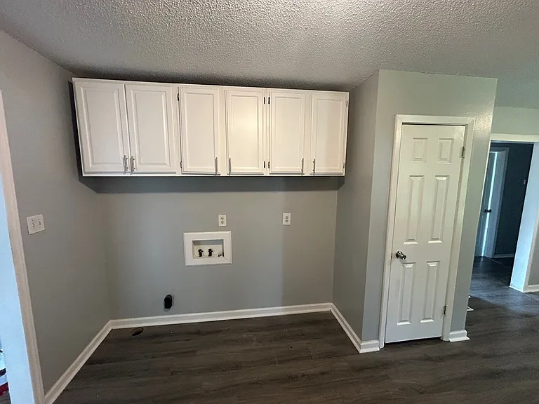 5222 Longbranch Dr — Photo 8
