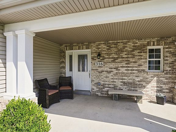 2nd image of 316 Ridge View Ct