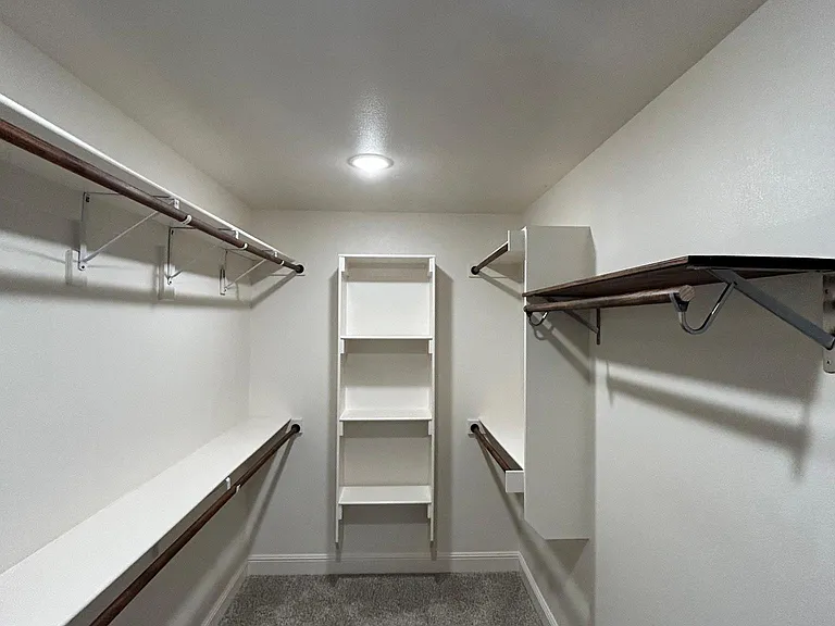 710 Gala Cir — Photo 14