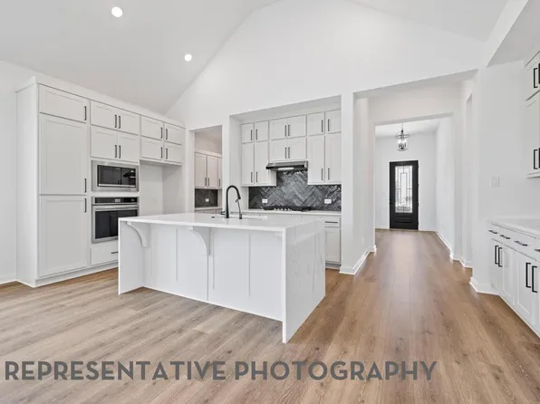 503 Outrider Ct, Liberty Hill, TX 78642