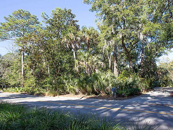 4th image of 154 Governors Dr
