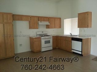 13652 Monterey Ct, Victorville, CA 92392