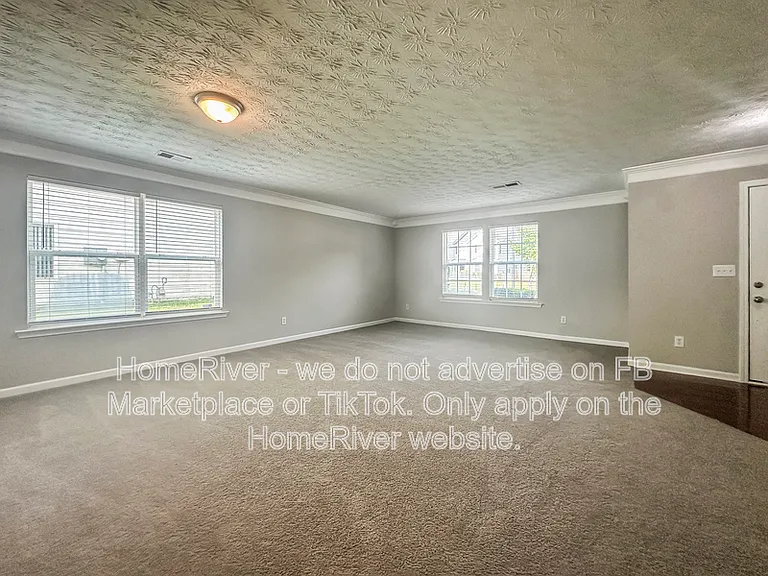 2613 Waterdale Rd SW — Photo 15