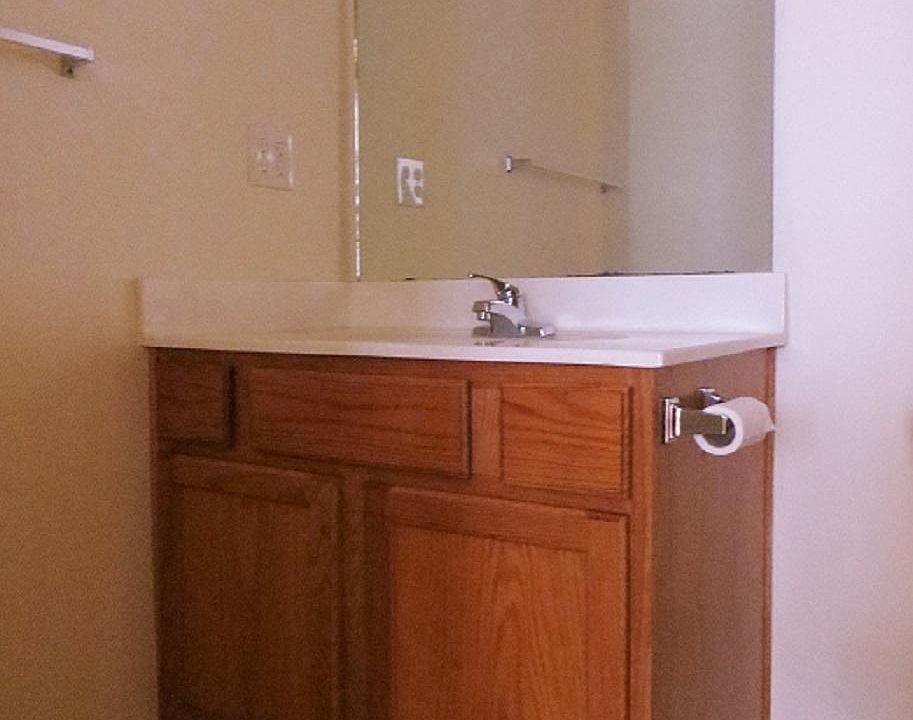 Half bath in downstairs