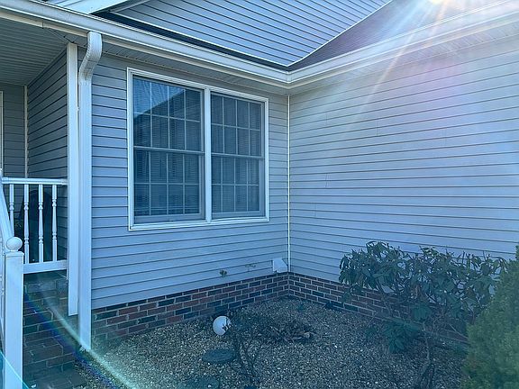 3rd image of 17073 Sedona Dr