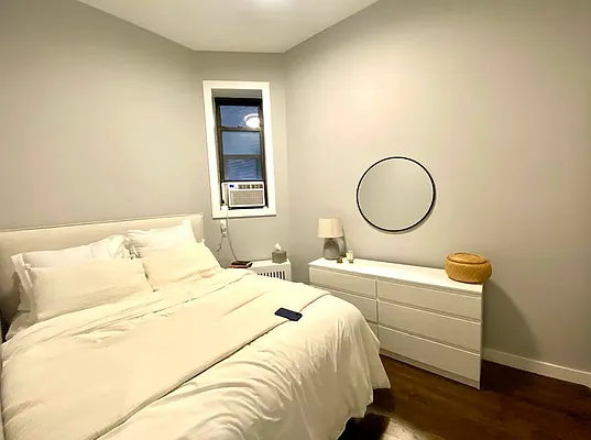 Rented by Corcoran | media 7