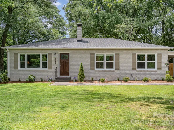 1006 Home Trl, Gastonia, NC 28052
