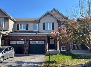 280 Par La Ville Cir, Ottawa, ON K2S 0M4