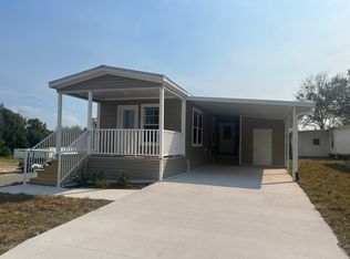 41 Lafayette Ave #332, Sorrento, FL 32776