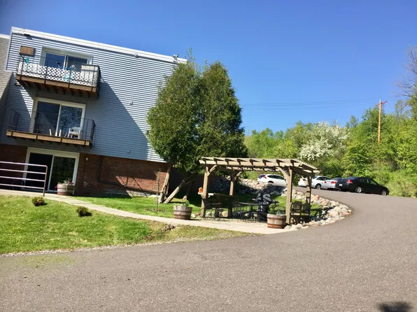 1331 W 3rd St #3, Duluth, MN 55806