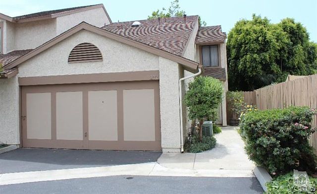 1st image of 202 Blackfoot Ln