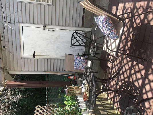 Rented by Amorelli Realty | media 4