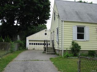 70 Division St, Bridgeport, CT 06606