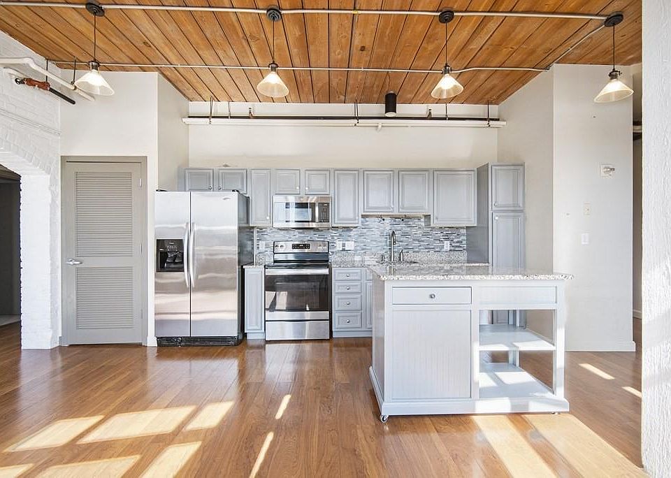 1st image of 146 Court St APT 309